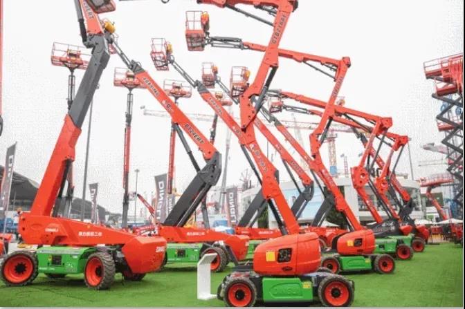 对比国外占有率，我国臂式高空作业平台有7-8倍增长空间 